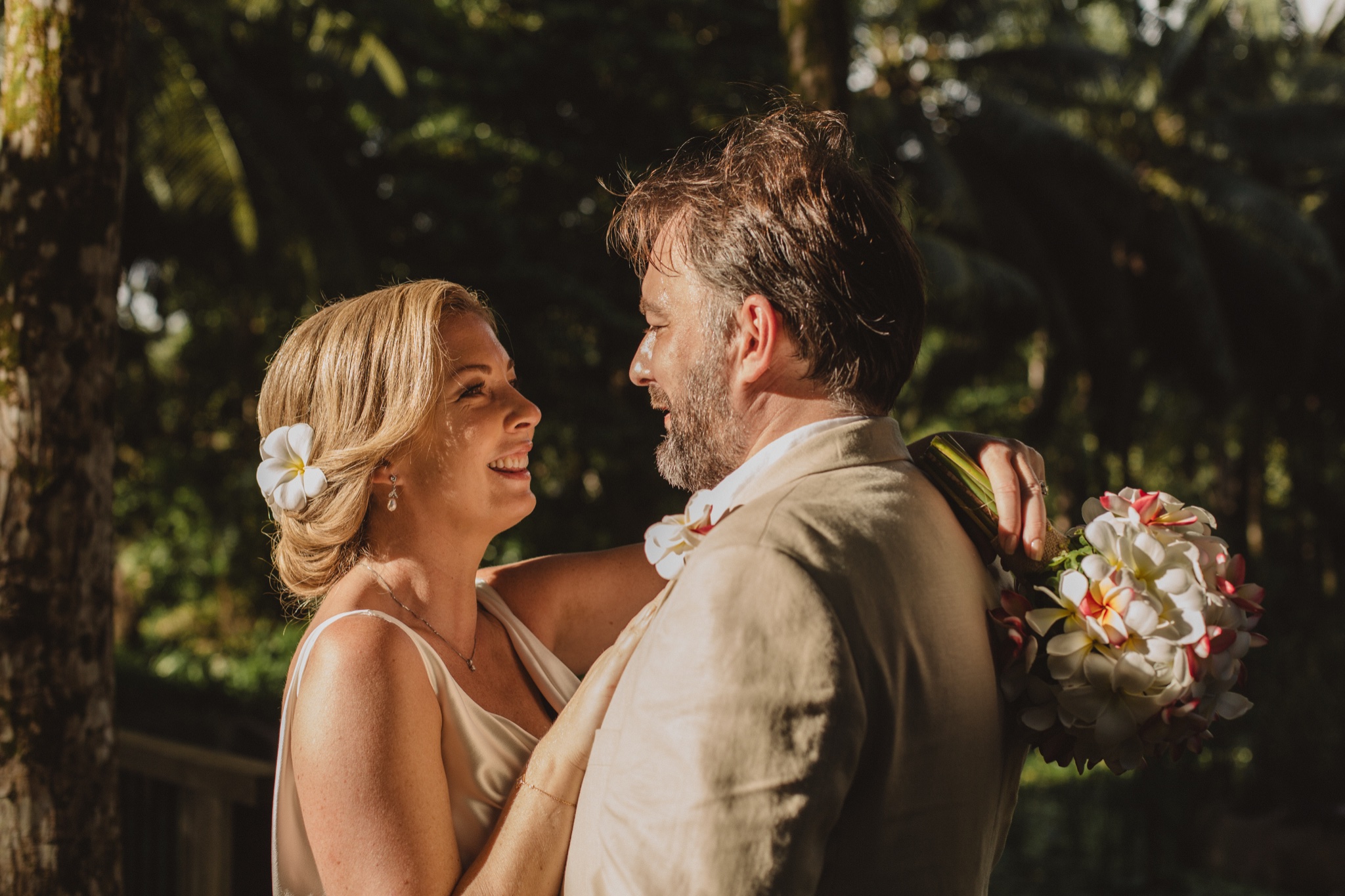 Seyşeller'de plaj düğünü, ToHappyEndings tarafından çekildi